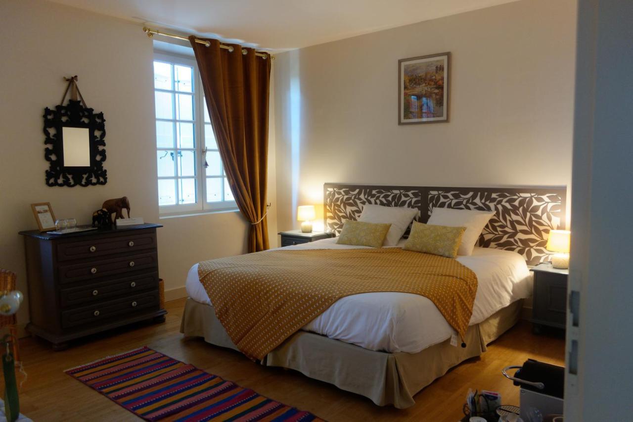 Bed and Breakfast Bois de Cadène à Saint-Pierre-de-Buzet Extérieur photo